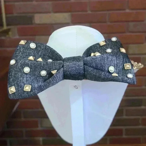 Stella and Dot Neoprene bow necklace collar with bow - Picture 5 of 17